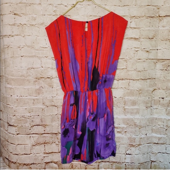 AKIKO Silk Dress - Picture 2 of 5